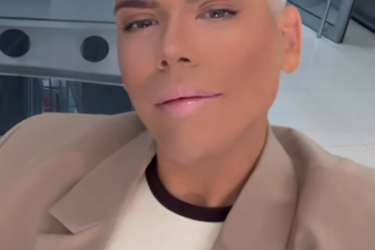 Uroševa objava iz zgrade Pinka