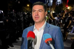 NAROD BIRA IZMEĐU RADA I HAOSA! Dragoslav Pavlović oštro o dešavanjima u Kuli i Boru! Nećemo dozvoliti destabilizaciju Srbije!