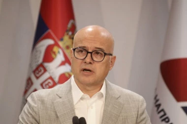 "MI SMO U KLINČU DVA SUPERTEŠKAŠA!" Vučević: Verujem da će se naći rešenje za NIS!