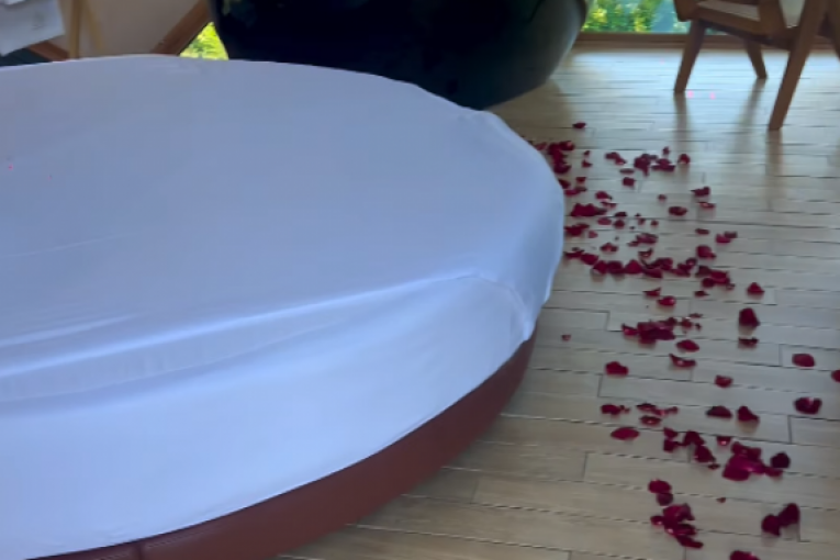 Enina objava na Instagramu