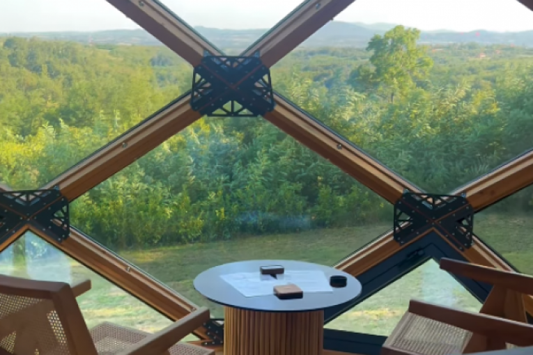 Enina objava na Instagramu