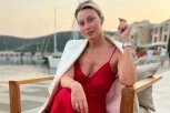 OTKRIVENA NAJVEĆA TAJNA DAJANE PAUNOVIĆ! Voditeljka snimljena u Crnoj Gori, FOTOGRAFIJE SRUŠILE INSTAGRAM! (GALERIJA)