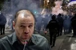 POLICIJA GA "MUČKI NAPALA S LEĐA", A ON OSLEPEO?! Opozicioni mediji više ne mogu da se pohvataju u svojim lažima! (FOTO)