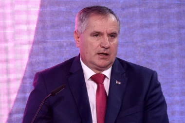 RADOVAN VIŠKOVIĆ VIŠE NIJE PREMIJER RS! Narodna skupština prihvatila ostavku