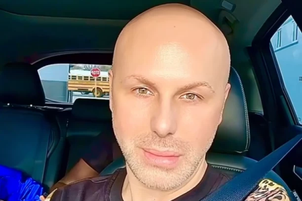 "MLADI ŽIVOTI SU STRADALI, PORODICE PROLAZE KROZ NEZAMISLIVU BOL!" Pevač se oglasio nakon TRAGEDIJE NA ŽELEZNIČKOJ STANICI, reči seku POPUT MAČA!