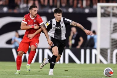 KLUBOVI SE OTIMAJU, A OVO JE NJEGOV ODGOVOR: Vukotić nikad emotivnije o Partizanu!