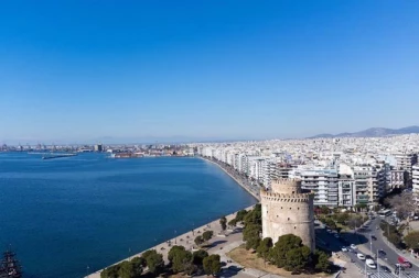 DOBRO PAZITE AKO NAREDNIH DANA PUTUJETE U GRČKU! Šoping može da vam propadne zbog OVIH DATUMA