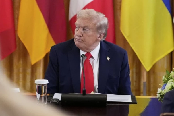 ISHOD OVOG SASTANKA ČEKA CEO SVET! Tramp razgovarao sa NJIMA o situaciji u Gazi!