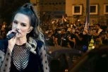 SEVERINA NASTAVLJA SA PROVOKACIJAMA! Na koncertu  blizu Jasenovca pružila podršku blokaderima: Vikala skandaloznu reč "pored srpskih grobova"