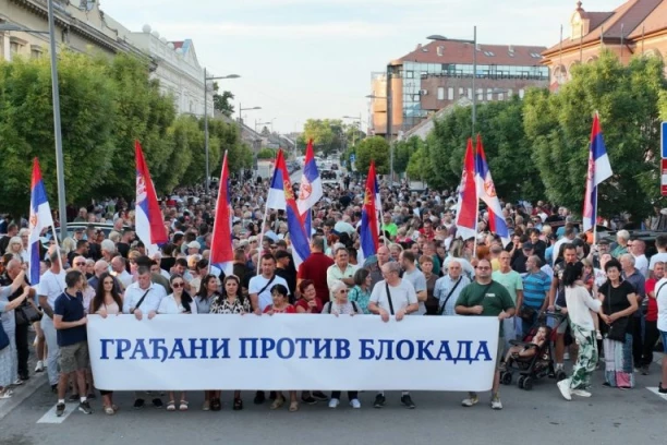 "VIDIMO SE U SUBOTU!" Građani poslali poruku sa skupa protiv blokada!