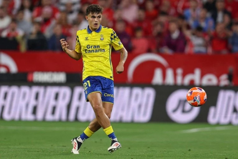 SRBIJA JE DOBILA ŠAMAR OD NJEGA, SADA MU JE KARIJERA U PADU: Odlazi iz Liverpula, povrede i neuspešne pozajmice mu kroje sudbinu?!