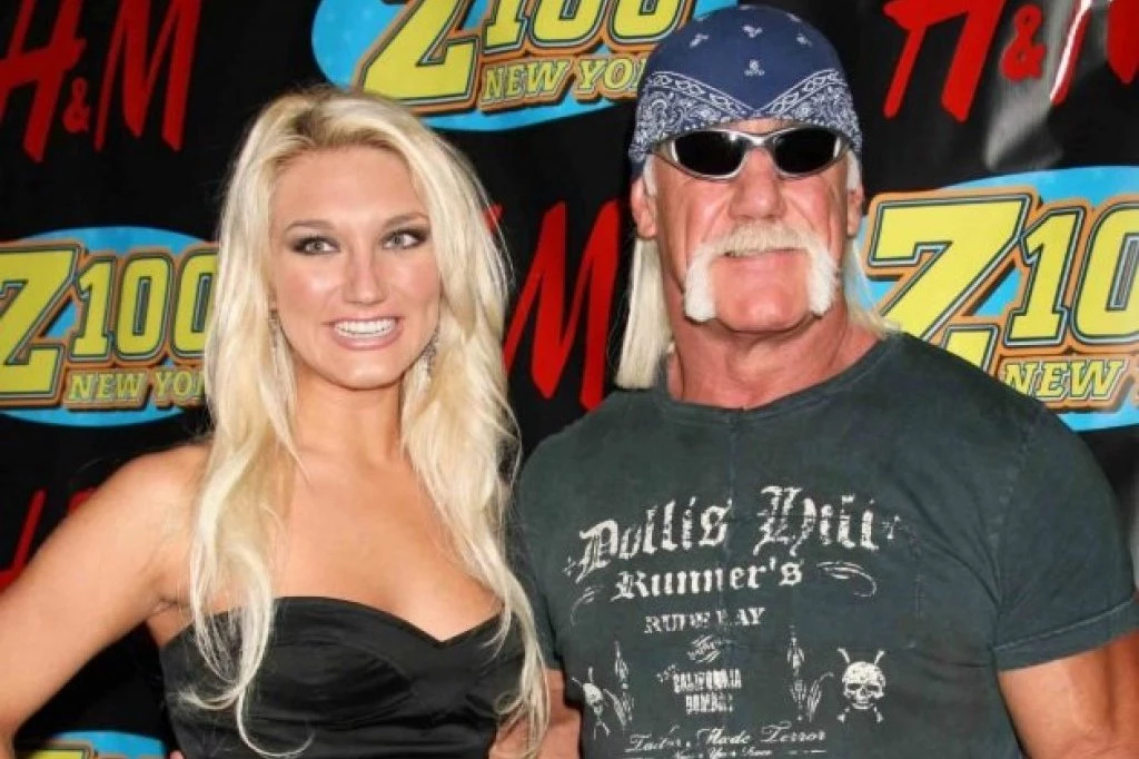 MISTERIJA, ŠTA JE SA TELOM HULKA HOGANA?! Ćerka legende iznela šokantne tvrdnje, nije ni sahranjen ni kremiran?!