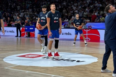 POSEBNE PATIKE NIKOLE JOKIĆA! Na njima piše Srbija, ALI OVAJ DETALJ ĆE VAS TEK IZNENADITI! (VIDEO)