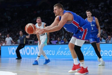 SRBIJA UNIŠTILA SLOVENIJU U PREPUNOJ ARENI! Ovo je bila perfektna egzekucija, SADA JE NA REDU EVROBASKET!