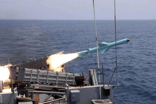 IRAN NAPAO AMERIČKE BAZE I IZRAEL: Toliko od Trampovog pokušaja primirja, stigla i jeziva poruka iz Teherana