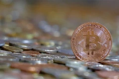 NOVI SKOK BITKOINA NA BERZI: Pogledajte šta se danas dešava sa cenama najvažnijih kriptovaluta!