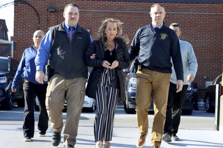 Jim Shannon/Hearst Connecticut Media via AP