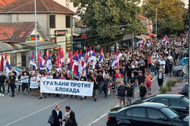 SLIKA PRISTOJNE SRBIJE! Građani u Vrbasu mirno odgovarali na pitanja N1, svima objasnili ZAŠTO SU PROTIV BLOKADA! (VIDEO)