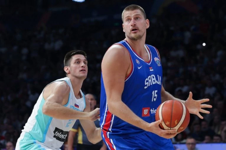 DOK SVI PRIČAJU O EVROBASKETU, EVO GDE SE NALAZI JOKIĆ: "Orlovi" samo što nisu poleteli, a Nikola je ponovo oduševio čitav svet! (FOTO)