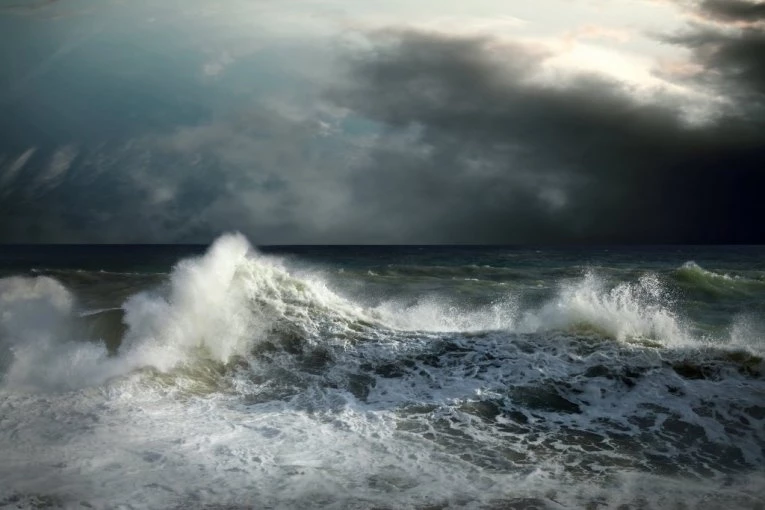 OLUJA RAZORILA GRČKU: Poplave, klizišta i odsečena sela - Krf najgore pogođen! (VIDEO)