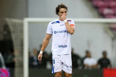 BLUD I RAZVRAT PRED REVANŠ PAFOSA I ZVEZDE: Ogroman skandal Davida Luiza, tražio trojku i pominjao boga!