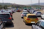 GUŽVE NA GRANICAMA! OVDE SE ČEKA DO DVA SATA! Evo gde možete da izbegnete višesatna zadržavanja