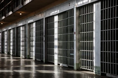 PREMINUO  U ZATVORU NAKON POKUŠAJA SILOVANJA! Pokušali reanimaciju, ali bezuspešno!