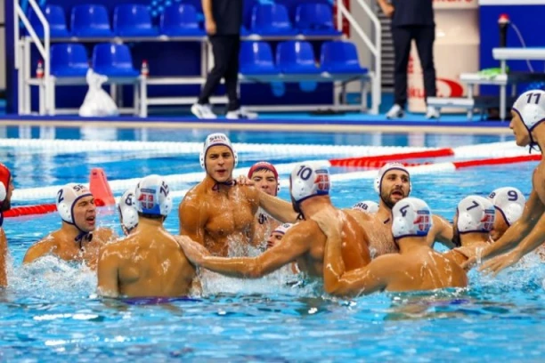 OTPISANI "DELFINI": Srbija bez oreola, ali sa inatom većim od kvota!