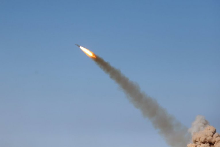 Cover image for Турция сбила иранскую баллистическую ракету