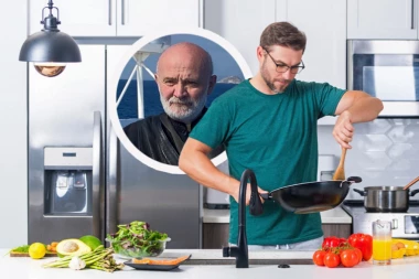 DA LI MUŠKARAC ČINI GREH AKO OPERE SUDOVE ILI SKUVA RUČAK: Otac Aleksandar o ponašanju u braku koje vodi direktno u pad