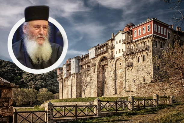 DRAMA NA SVETOJ GORI: Starac Vasilije najednom pao pred ikonama i polomio kičmu