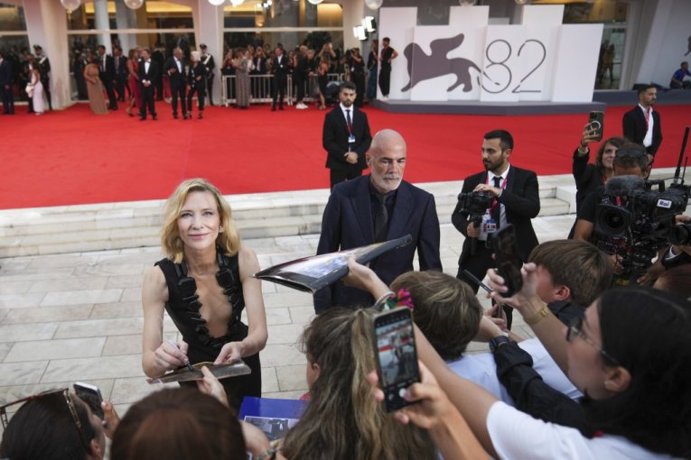 Filmski festival u Veneciji, otvaranje