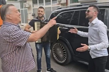 "NADAM SE DA NIJE POSLEDNJI PUT DA SAM GA VIDEO" - Zvezda "Granda" slomljena zbog Halida Bešlića, otkrila SAVET koji joj je dao! (VIDEO)