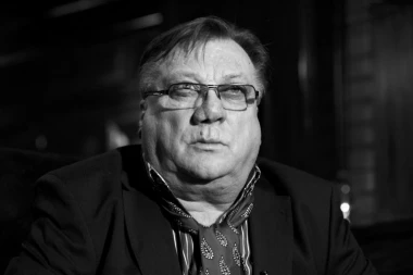 PAS HALIDA BEŠLIĆA ODBIJA DA JEDE: Bendžo PLAČE i KUKA po ceo dan - prizor koji je RASTUŽIO REGION! (VIDEO)