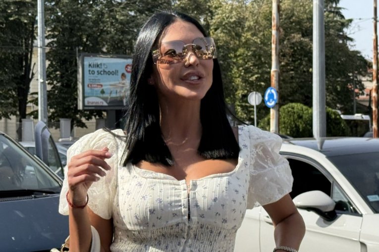 Maja Marinković ispred Pinka