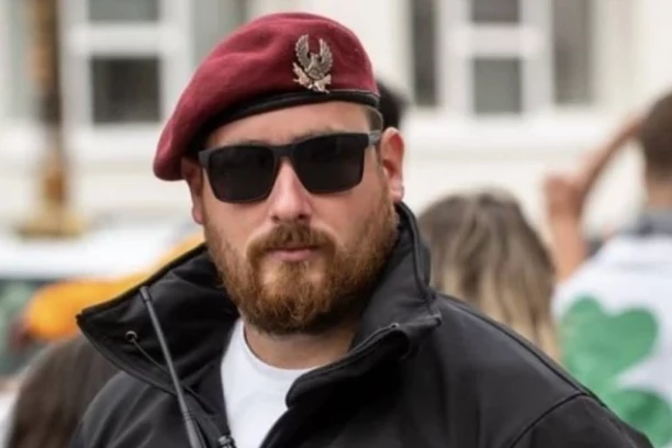 UHAPŠEN BLOKADER EKSTREMISTA! Kamenicama gađao pripadnike policije! (VIDEO)