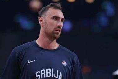 NIKOLA MILUTINOV SE PRVI PUT OGLASIO NAKON BLAMAŽE NA EVROBASKETU: Evo šta je rekao srpski reprezentativac!