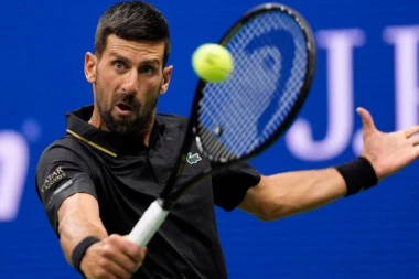 NAJLEPŠI POKLON ZA TARIN ROĐENDAN: Ono što je uradio Novak - planeta će danima prepričavati! (FOTO)