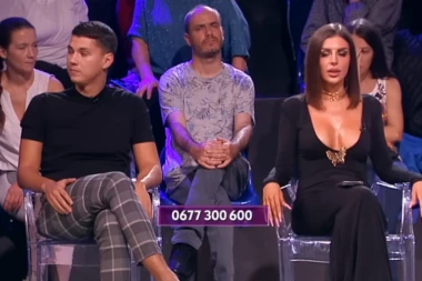 ENA UZELA PEJIN TELEFON! Saznalo se šta je radio u Budvi, odmah nastao HAOS! (VIDEO)