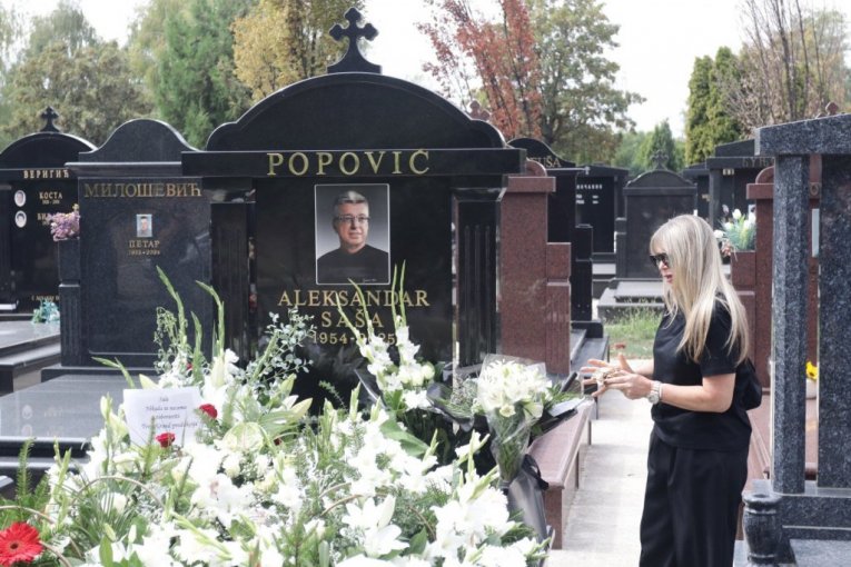 Saša Popović grobno mesto