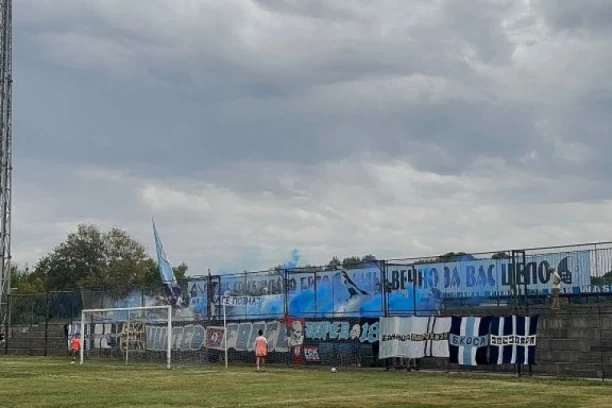 SVE JE KAO PRE: Rad na pobedničkom koloseku - na Banjici se opet igra fudbal vredan aplauza i podrške! (VIDEO)