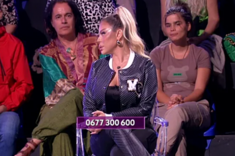 Sofija Janićijević blokirana od Stefana Karića