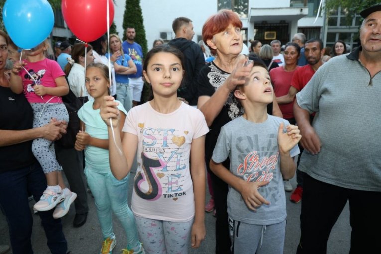 Slike koje su obišle Srbiju