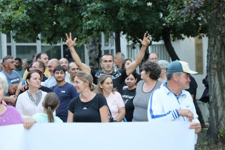 Slike koje su obišle Srbiju