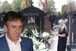 NIKO ME NIJE OBAVESTIO O POMENU: Žika Jakšić se oglasio na šestomesečnicu SMRTI Saše Popovića, grob posetio u TAJNOSTI!