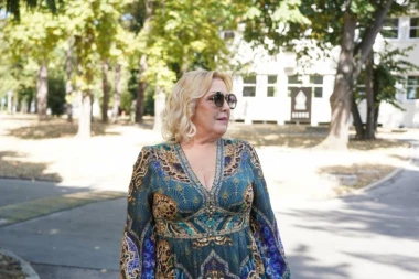 ONAJ KO NIJE STIGAO DA DOĐE NA POMEN... Snežana Đurišić o kolegama koje nisu ISPOŠTOVALE Sašu Popovića i Suzanu Jovanović! (VIDEO)