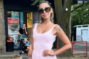 ŠTA TO URADI, CRNA ANELI?! Ahmićka potpuno PROMENILA lični opis - ne liči na sebe! (FOTO)