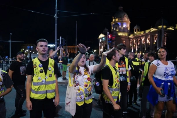 SPECIJALNA EMISIJA O ZLU KOJE SPREMAJU BLOKADERI: Najnovija saznanja o planovima za izazivanje haosa u Srbiji!