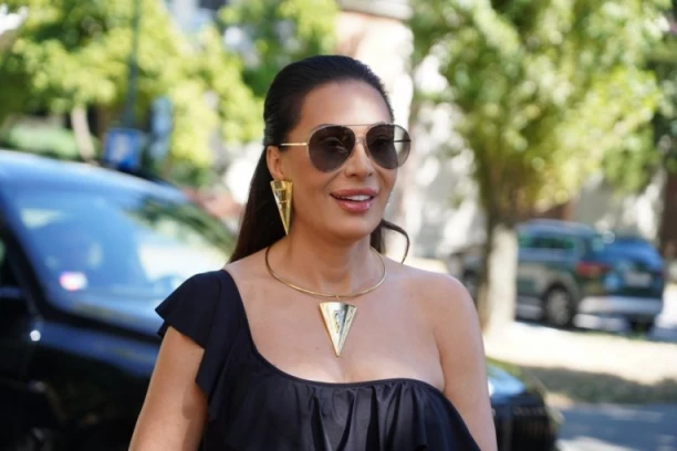 ŠOK ZA CECU NA KRAJU "ZVEZDA GRANDA": Nakon izmene pravila, srela ŠKOLSKOG DRUGA: Au... (VIDEO)