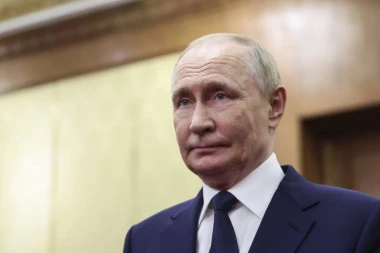 PUTINU PUK'O FILM! Predsednik Rusije otkrio planira li NAPAD NA EVROPU!